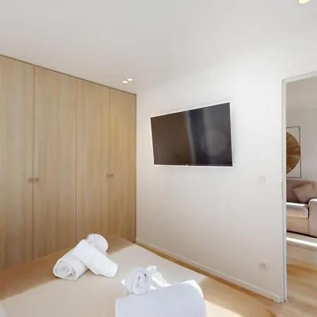 314 Monnier - Superb In