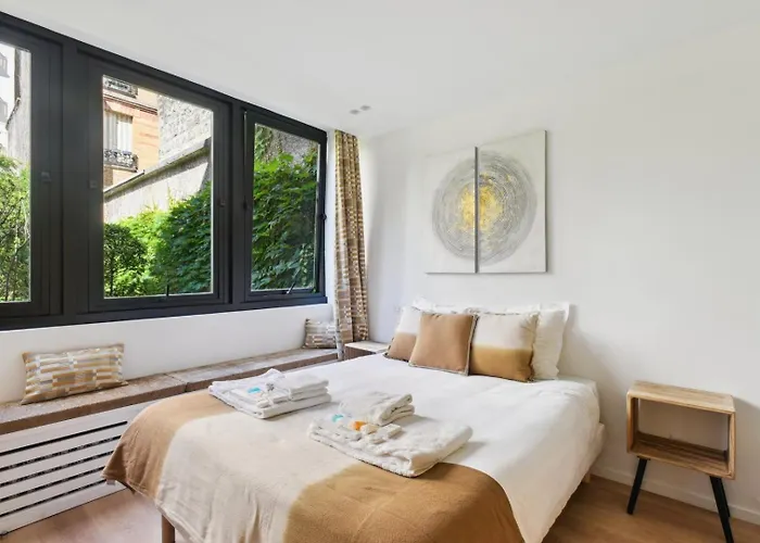 314 Monnier - Superb In * Parigi